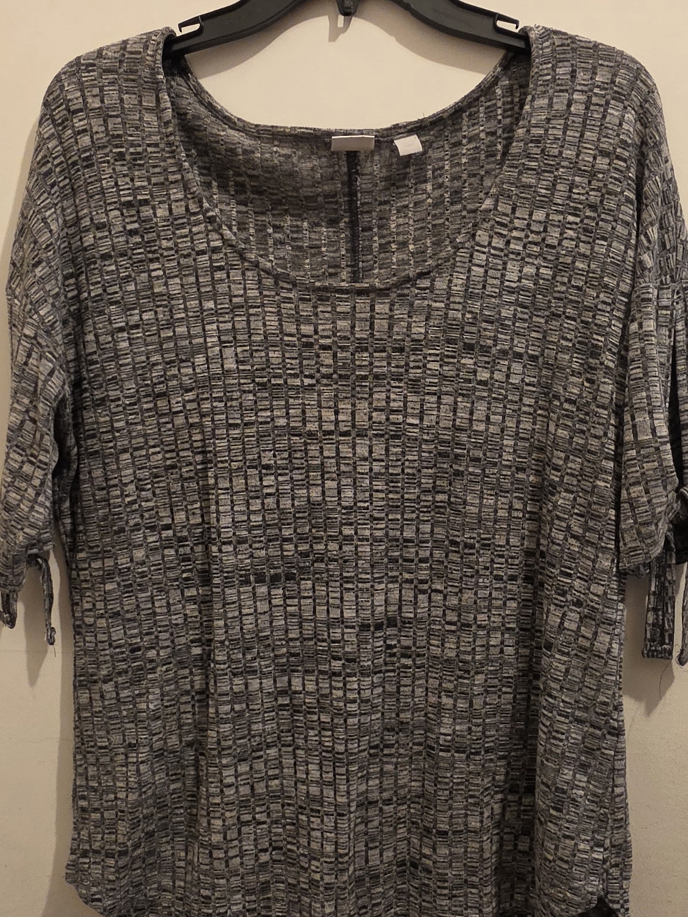 New York & Company Gray Textured Short Sleeve Scoop Neck Top